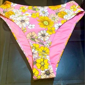 Floral design bikini bottom swimwear